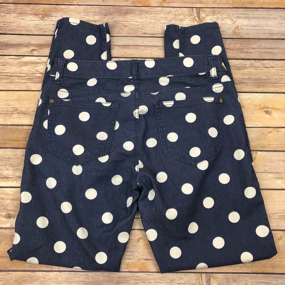 ⬇️$20 Forever 21 Premium Denim Jeans, 27.  T28